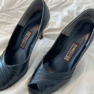 Borelli Collection Navy Blue Open Toe Heels 7 1/2M.